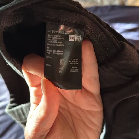 Maternity Black Skinny Jeans - Picture 2 of 3